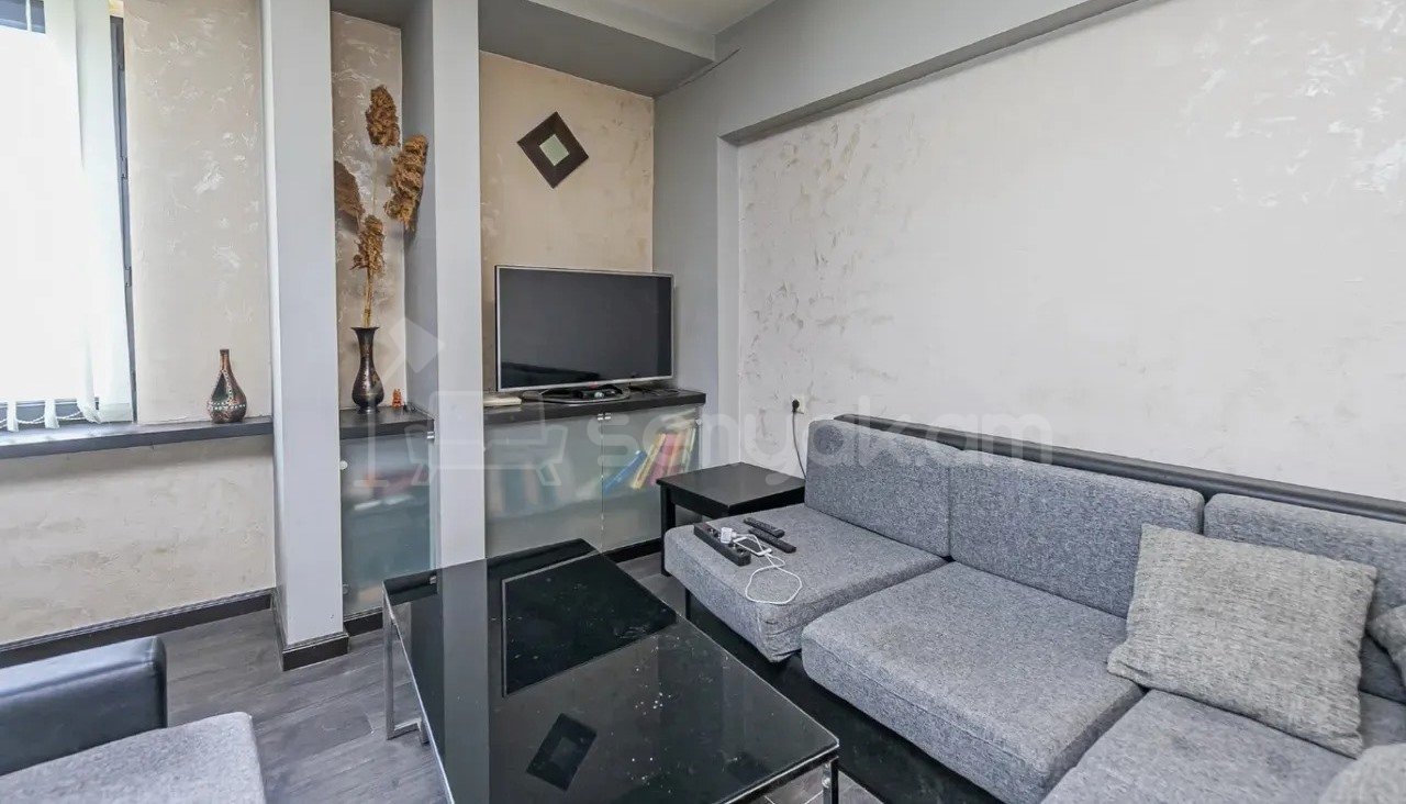 3 Սենյականոց Բնակարան, 80քմ, 10/13 հարկ, Կապիտալ Վերանորոգված