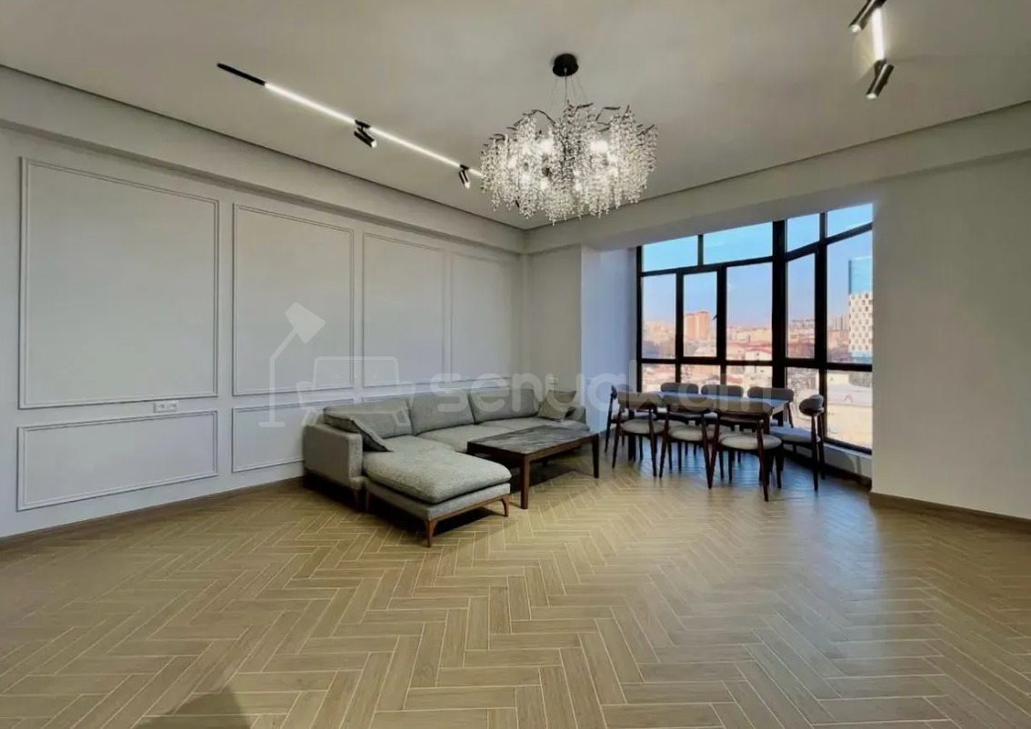 3 Սենյականոց Բնակարան Նորակառույցում, 120քմ, 10/14 հարկ, Դիզայներական Վերանորոգված, Կահավորված