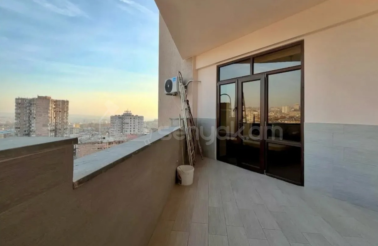 3 Սենյականոց Բնակարան Նորակառույցում, 120քմ, 10/14 հարկ, Դիզայներական Վերանորոգված, Կահավորված