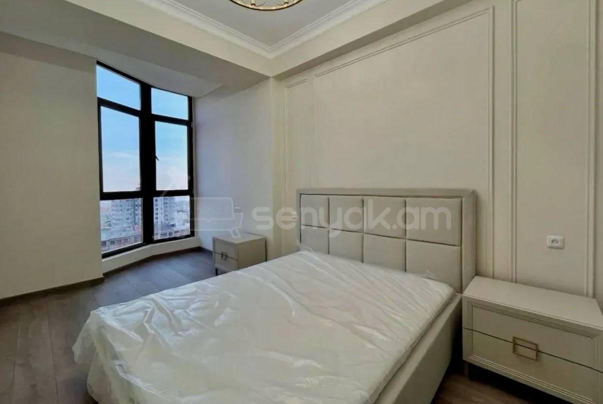 3 Սենյականոց Բնակարան Նորակառույցում, 120քմ, 10/14 հարկ, Դիզայներական Վերանորոգված, Կահավորված