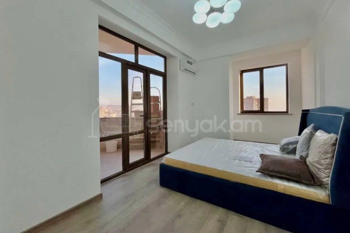 3 Սենյականոց Բնակարան Նորակառույցում, 120քմ, 10/14 հարկ, Դիզայներական Վերանորոգված, Կահավորված