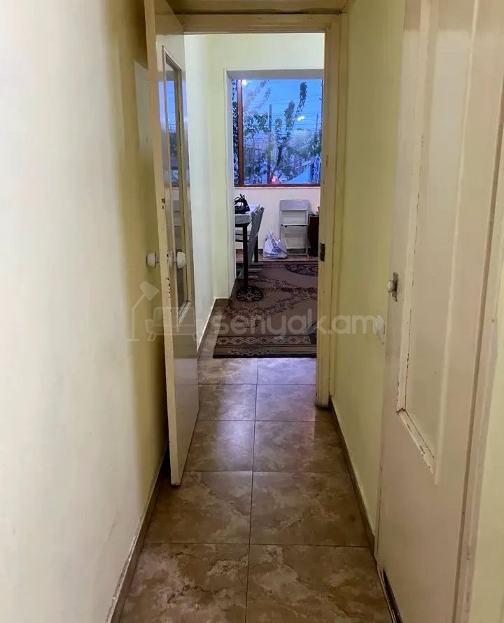 2 Սենյականոց Բնակարան Քարե Շենքում, 57քմ, 2/5 հարկ, Կոսմետիկ Վերանորոգված