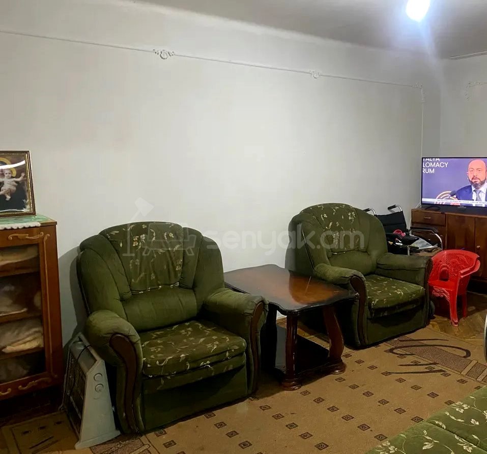 2 Սենյականոց Բնակարան Քարե Շենքում, 57քմ, 2/5 հարկ, Կոսմետիկ Վերանորոգված