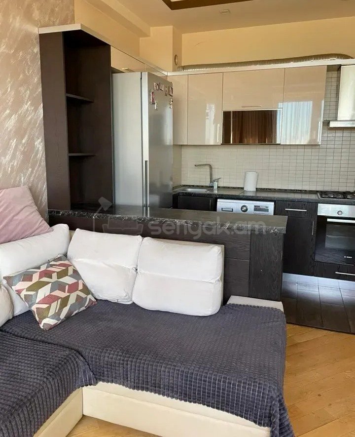 2 Սենյականոց Բնակարան Նորակառույցում, 53քմ, 2/11 հարկ, Կապիտալ Վերանորոգված