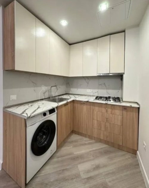 2 Սենյականոց Բնակարան, 45քմ, 7/12 հարկ, Կապիտալ Վերանորոգված, Կահավորված, Արևկող