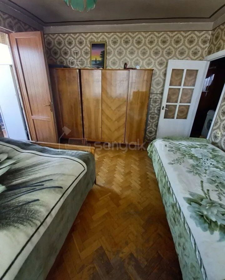 3 Սենյականոց Բնակարան, 81քմ, 10/14 հարկ, Պետական Վիճակում