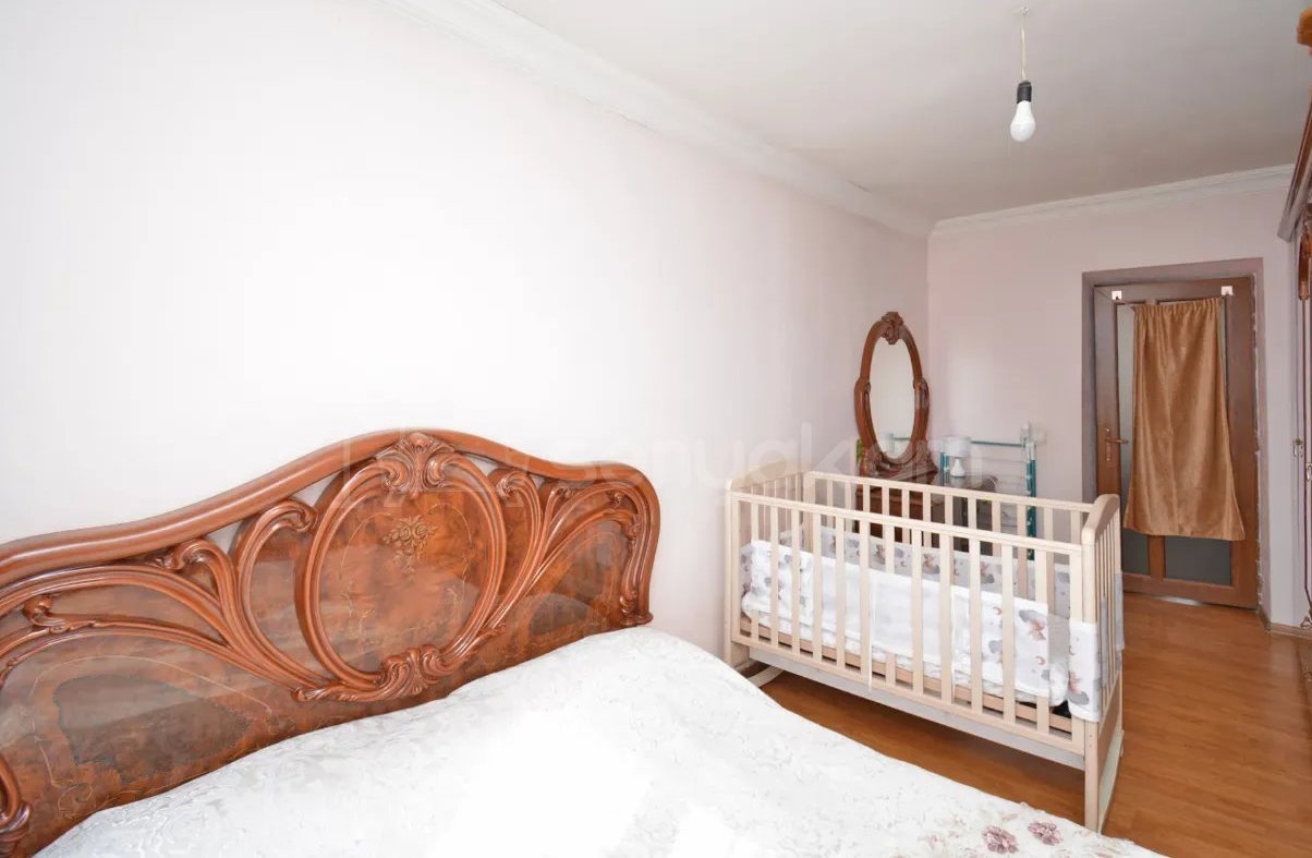 7 Սենյականոց Բնակարան Քարե Շենքում, 55քմ, 5/5 հարկ, Զրոյական Վիճակում