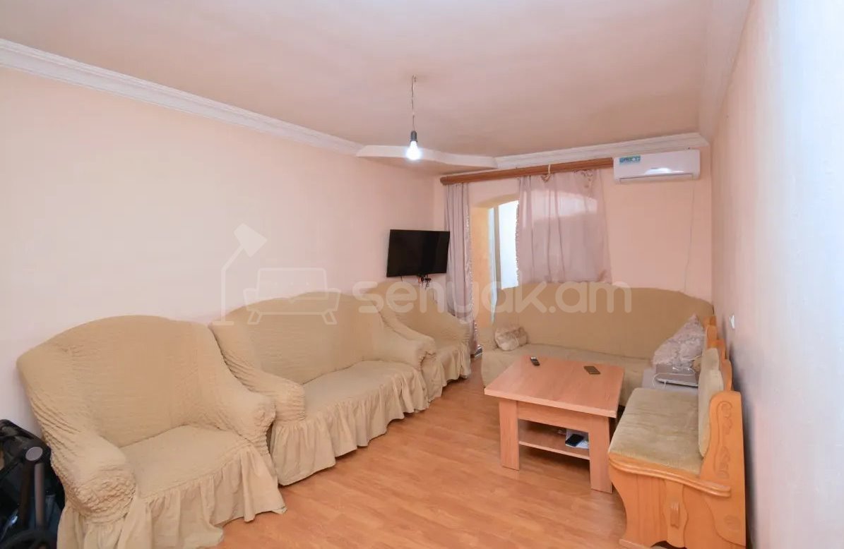 7 Սենյականոց Բնակարան Քարե Շենքում, 55քմ, 5/5 հարկ, Զրոյական Վիճակում