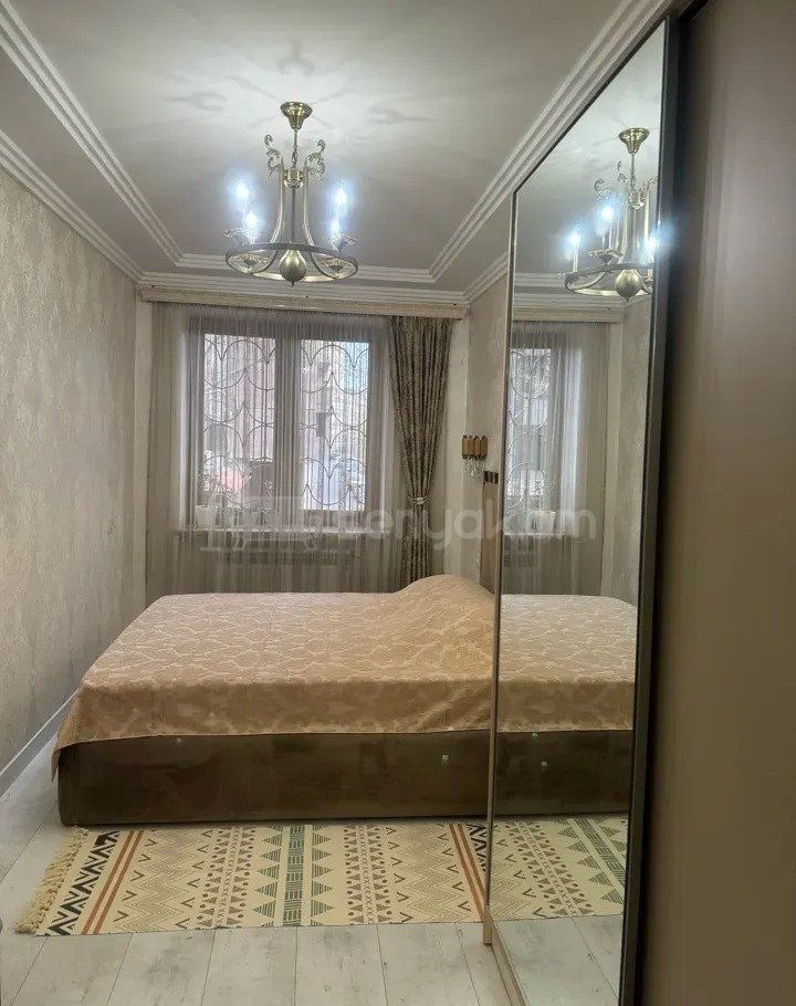 2 Սենյականոց Բնակարան Քարե Շենքում, 60քմ, 2/5 հարկ, Կապիտալ Վերանորոգված