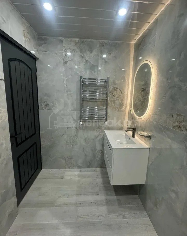 2 Սենյականոց Բնակարան Քարե Շենքում, 60քմ, 2/5 հարկ, Կապիտալ Վերանորոգված