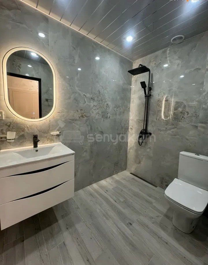 2 Սենյականոց Բնակարան Քարե Շենքում, 60քմ, 2/5 հարկ, Կապիտալ Վերանորոգված