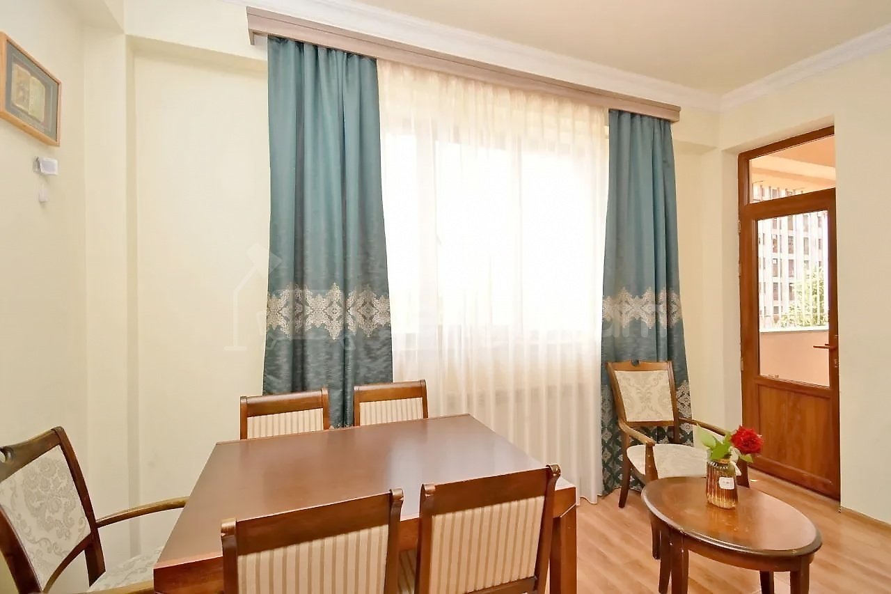 3 Սենյականոց Բնակարան Նորակառույցում, 95քմ, 5/15 հարկ, Կապիտալ Վերանորոգված