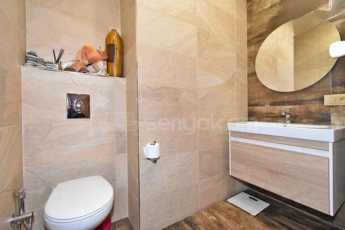 4 Սենյականոց Բնակարան Նորակառույցում, 115քմ, 13/18 հարկ, Կապիտալ Վերանորոգված