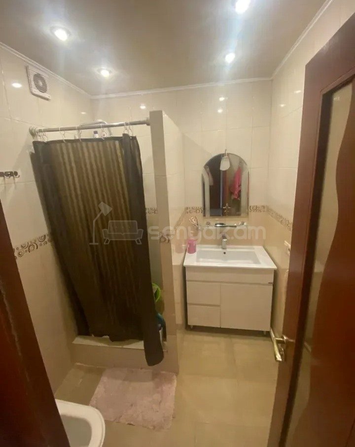 3 Սենյականոց Բնակարան, 78քմ, 6/9 հարկ, Կապիտալ Վերանորոգված