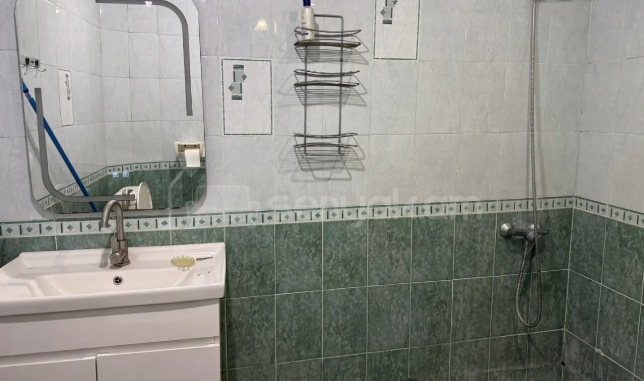 2 Սենյականոց Բնակարան, 70քմ, 1/5 հարկ, Նորմալ Վիճակում, Կահավորված, Արևկող