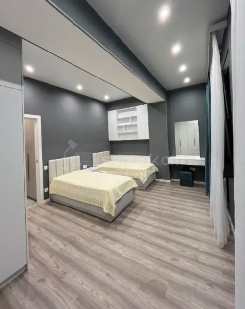 3 Սենյականոց Բնակարան, 76քմ, 14/21 հարկ, Կապիտալ Վերանորոգված, Կահավորված, Արևկող