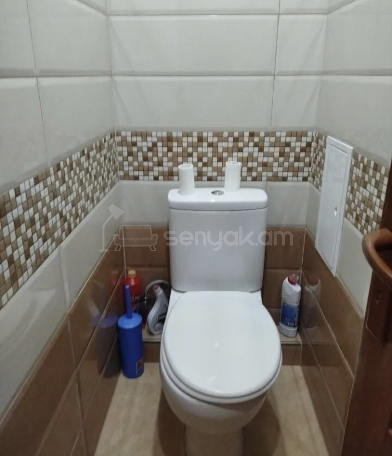 2 Սենյականոց Բնակարան Քարե Շենքում, 55քմ, 5/5 հարկ, Նորմալ Վիճակում, Կահավորված, Արևկող