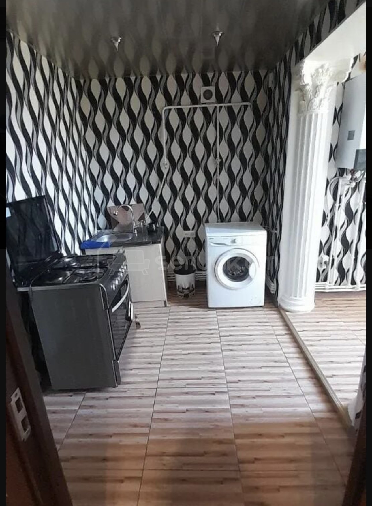 3 Սենյականոց Բնակարան Քարե Շենքում, 65քմ, 3/5 հարկ, Դիզայներական Վերանորոգված, Կահավորված