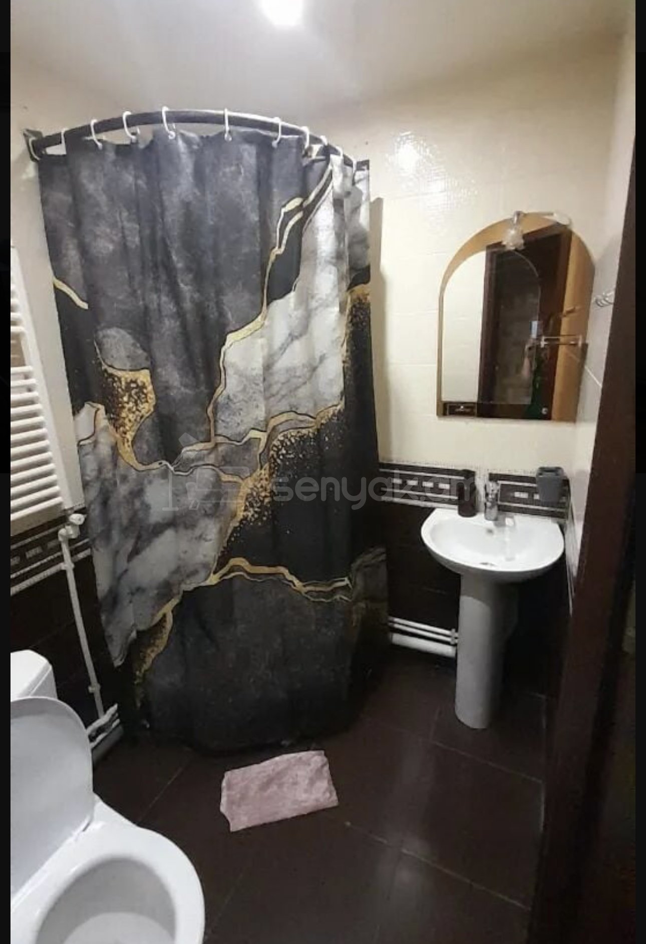 3 Սենյականոց Բնակարան Քարե Շենքում, 65քմ, 3/5 հարկ, Դիզայներական Վերանորոգված, Կահավորված