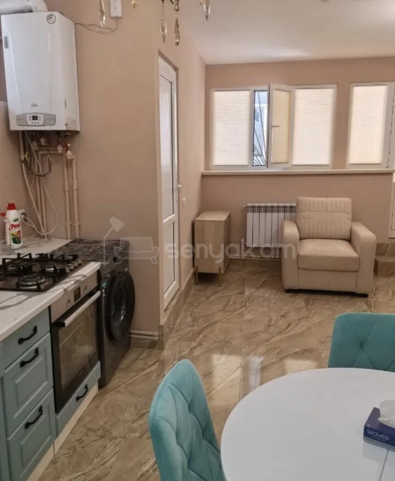 2 Սենյականոց Բնակարան Քարե Շենքում, 67քմ, 1/1 հարկ, Դիզայներական Վերանորոգված, Կահավորված, Արևկող