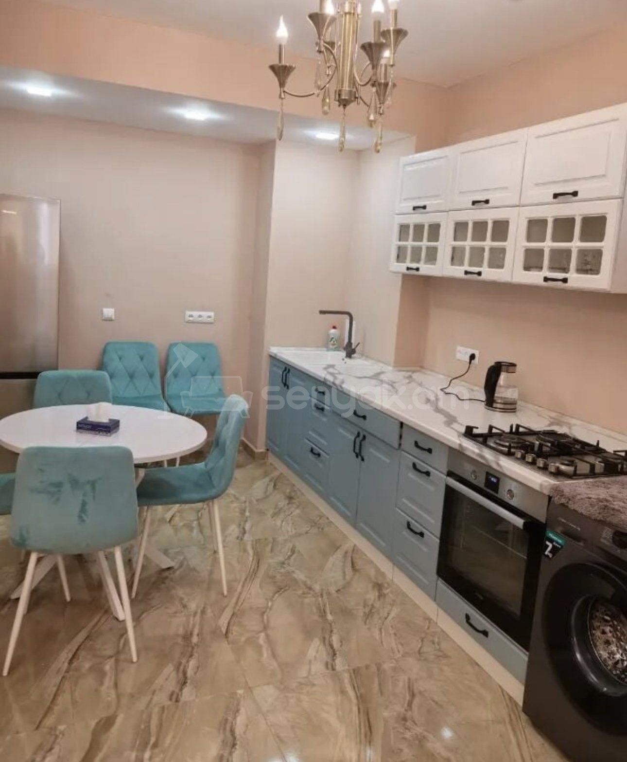 2 Սենյականոց Բնակարան Քարե Շենքում, 67քմ, 1/1 հարկ, Դիզայներական Վերանորոգված, Կահավորված, Արևկող