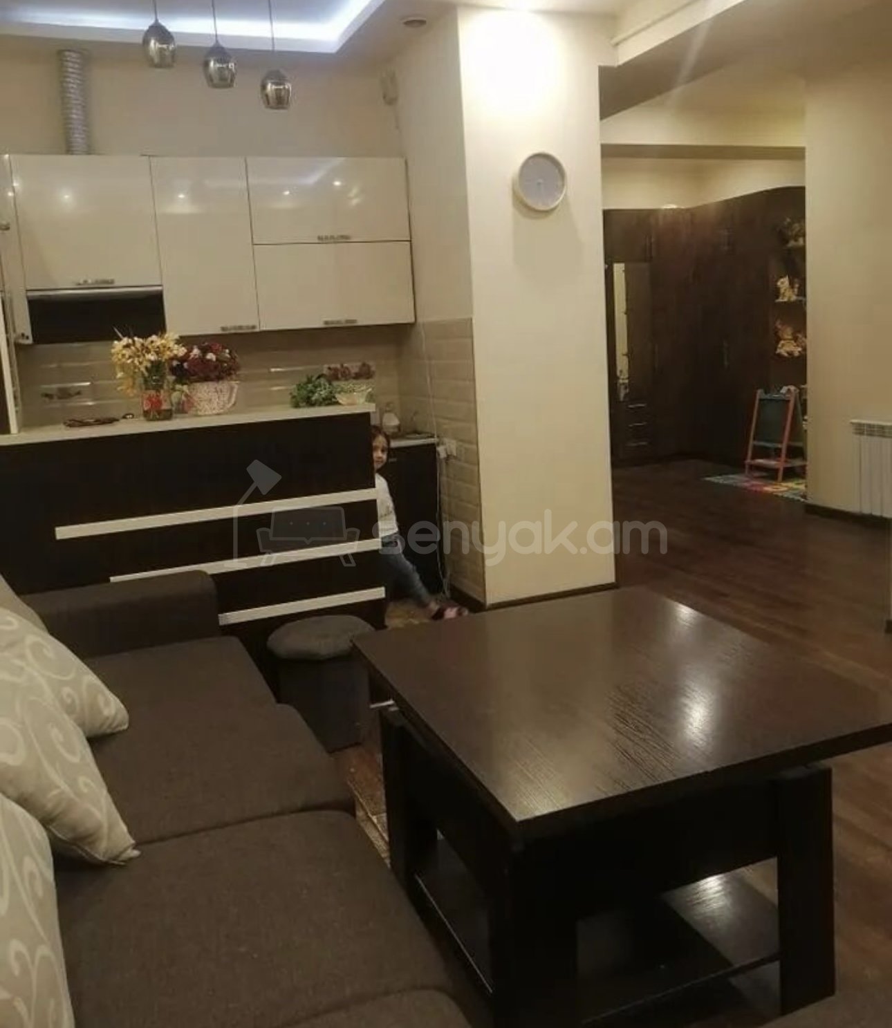 2 Սենյականոց Բնակարան, 50քմ, 7/8 հարկ, Նորմալ Վիճակում, Կահավորված, Արևկող