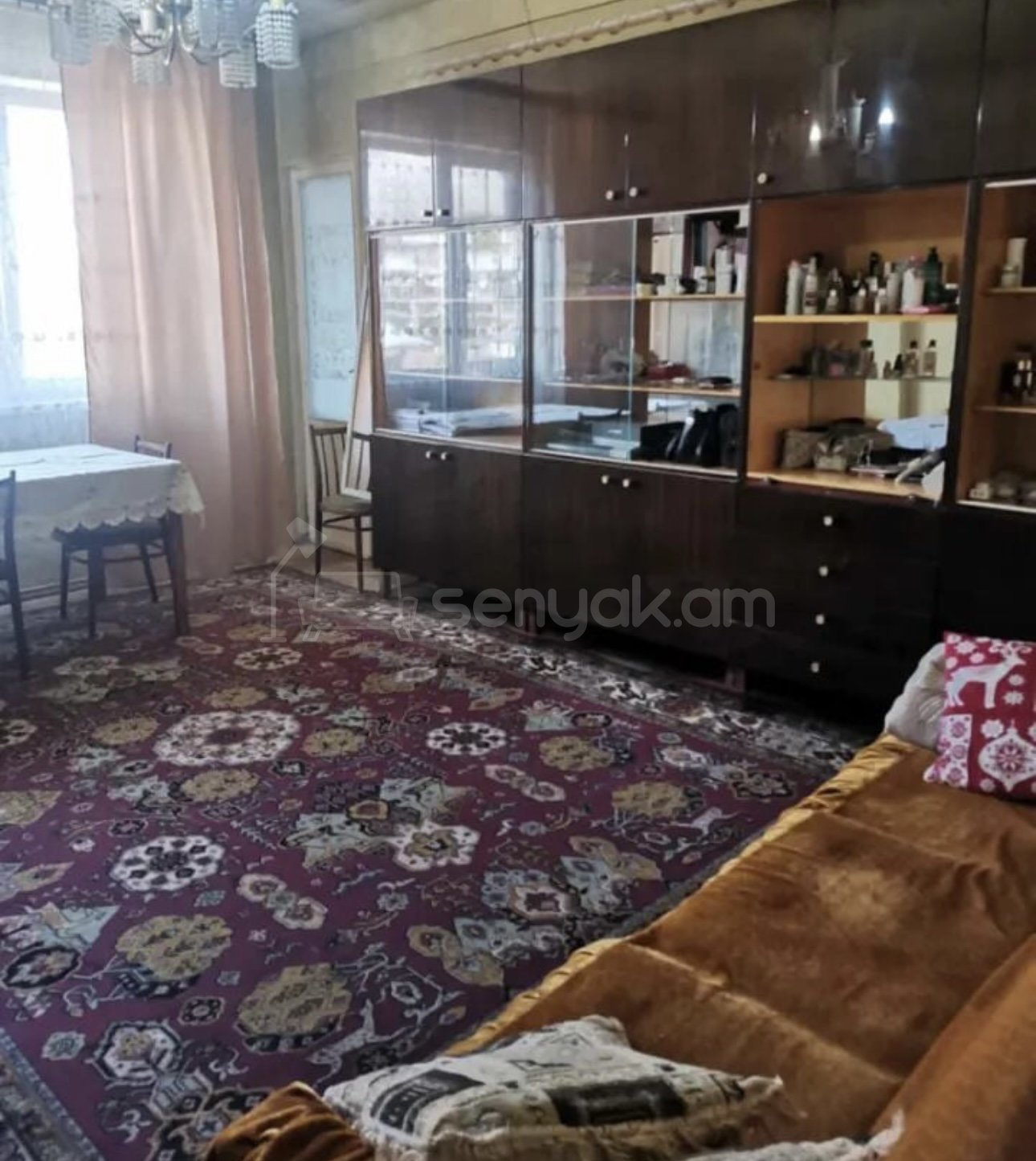 2 Սենյականոց Բնակարան, 70քմ, 11/12 հարկ, Նորմալ Վիճակում, Մասամբ Կահավորված