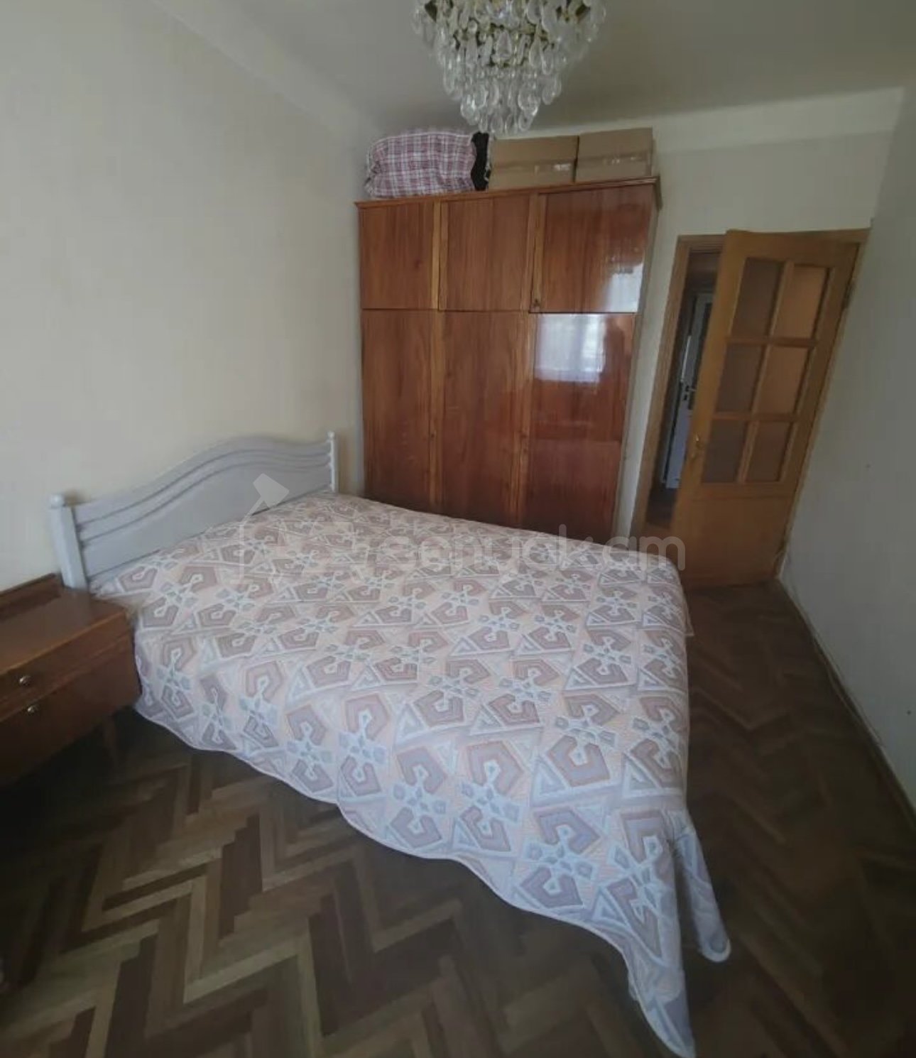 1 Սենյականոց Բնակարան, 55քմ, 2/9 հարկ, Նորմալ Վիճակում, Կահավորված, Արևկող