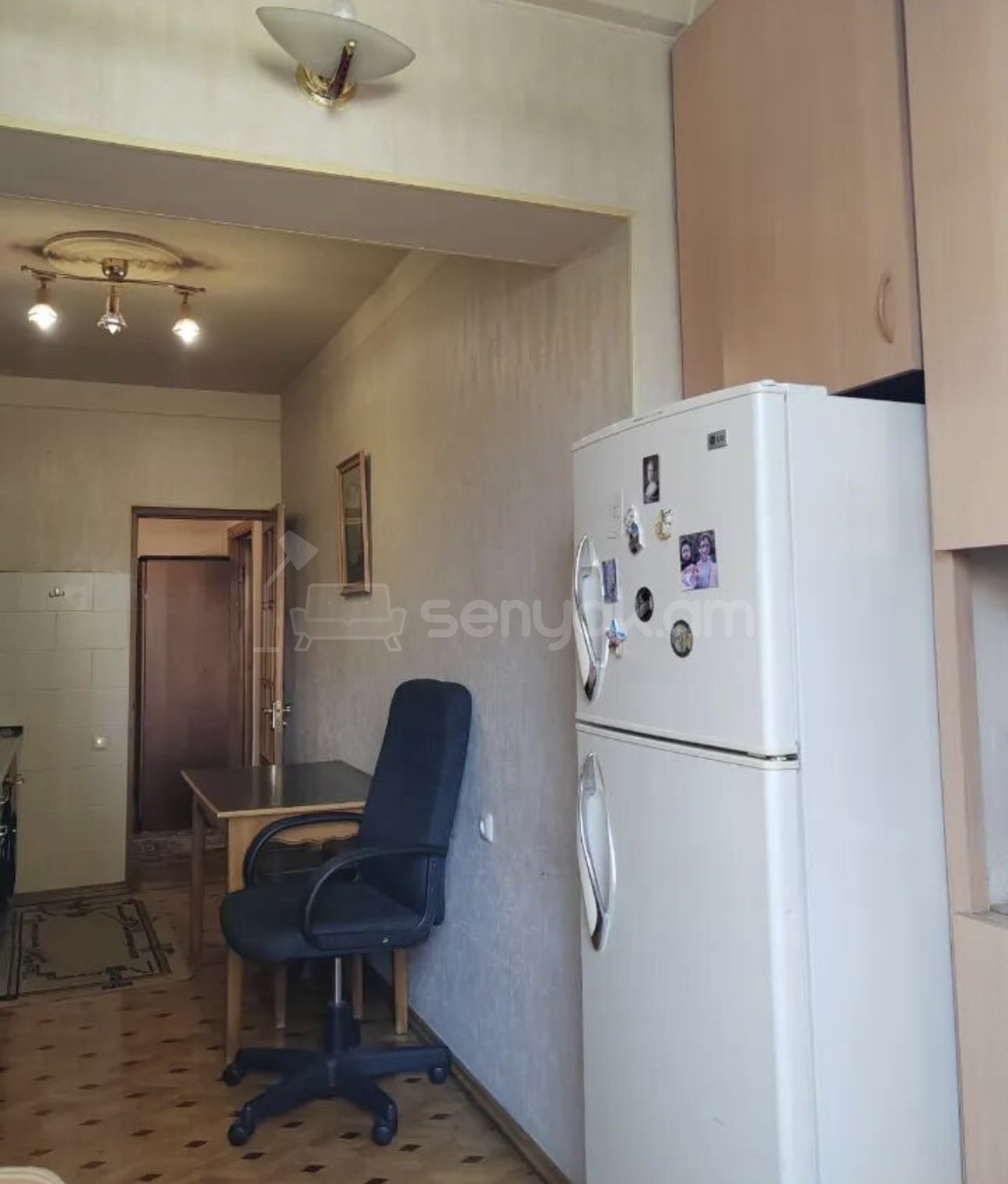 1 Սենյականոց Բնակարան, 55քմ, 2/9 հարկ, Նորմալ Վիճակում, Կահավորված, Արևկող