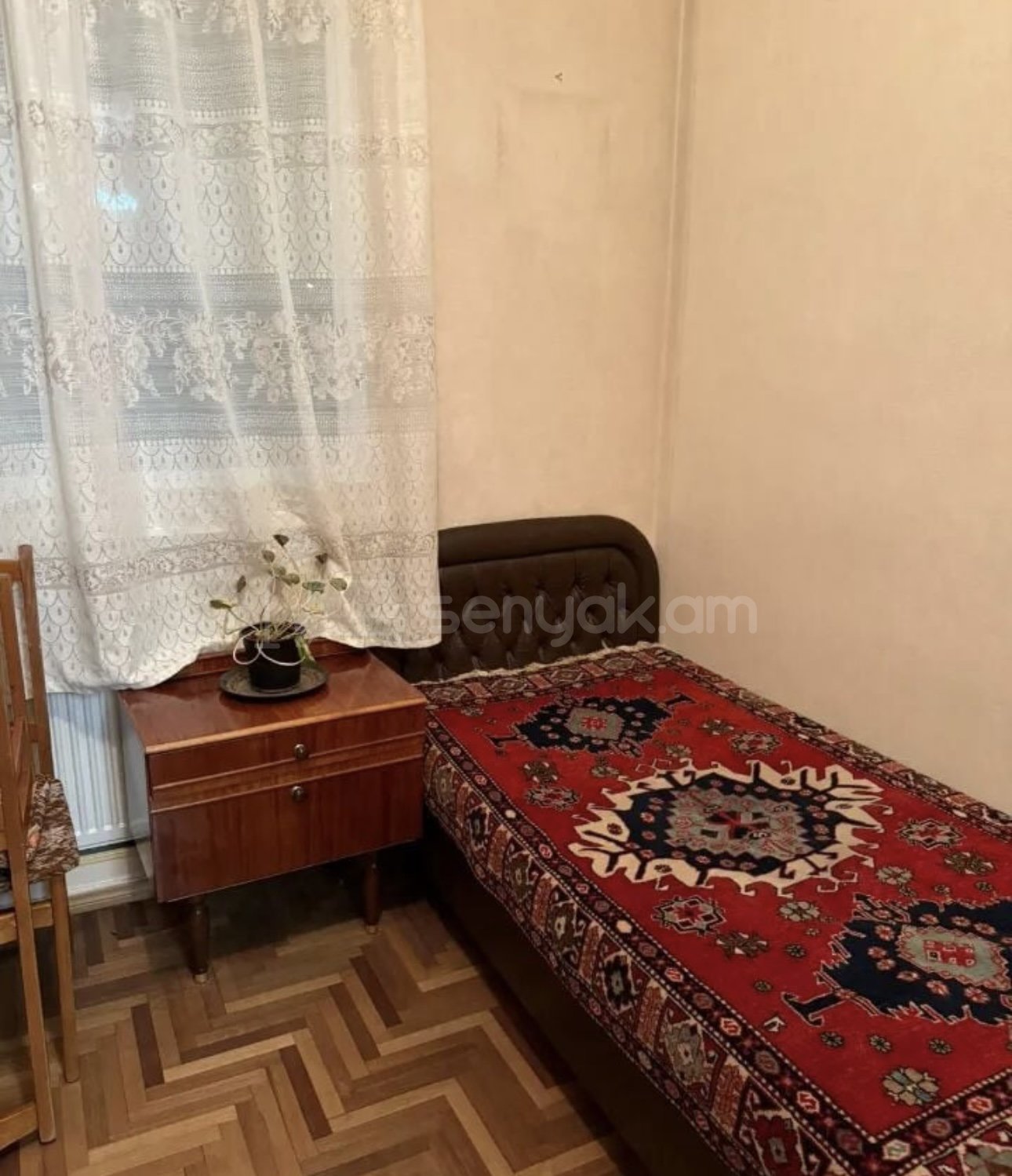 1 Սենյականոց Բնակարան, 55քմ, 2/9 հարկ, Նորմալ Վիճակում, Կահավորված, Արևկող