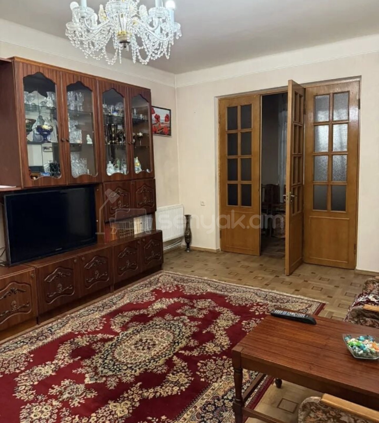 1 Սենյականոց Բնակարան, 55քմ, 2/9 հարկ, Նորմալ Վիճակում, Կահավորված, Արևկող