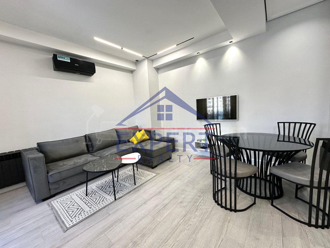 2 Սենյականոց Բնակարան Նորակառույցում, 52քմ, 4/8 հարկ, Դիզայներական Վերանորոգված, Կահավորված, Արևկող