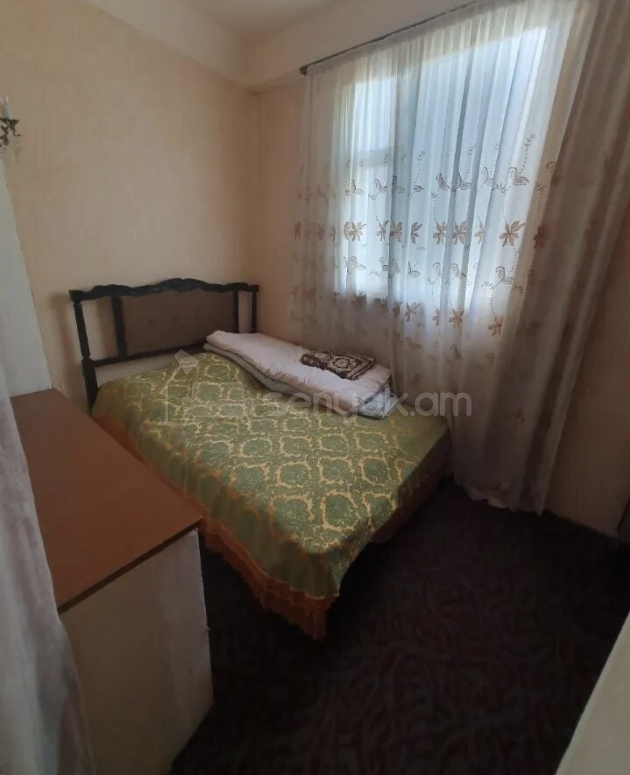 1 Սենյականոց Բնակարան, 52քմ, 2/9 հարկ, Նորմալ Վիճակում, Կահավորված, Արևկող