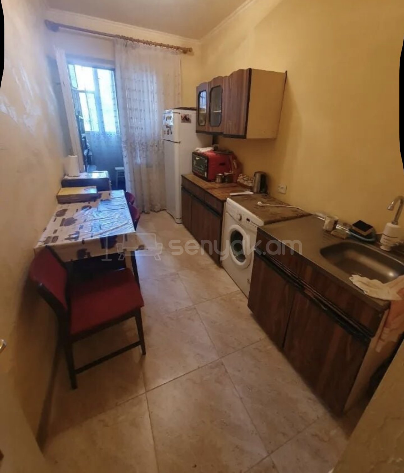 1 Սենյականոց Բնակարան, 52քմ, 2/9 հարկ, Նորմալ Վիճակում, Կահավորված, Արևկող