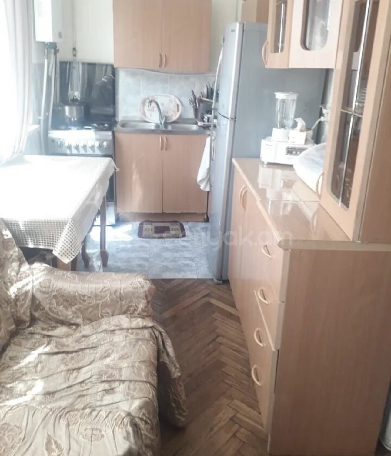 1 Սենյականոց Բնակարան, 50քմ, 2/9 հարկ, Կապիտալ Վերանորոգված, Մասամբ Կահավորված