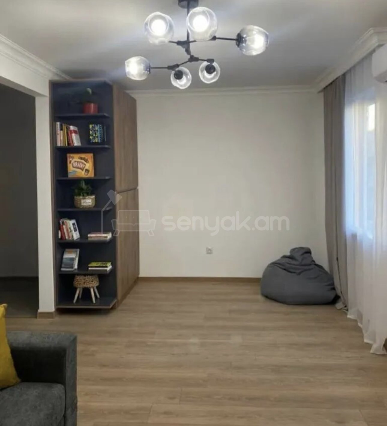 1 Սենյականոց Բնակարան, 50քմ, 4/5 հարկ, Դիզայներական Վերանորոգված, Կահավորված