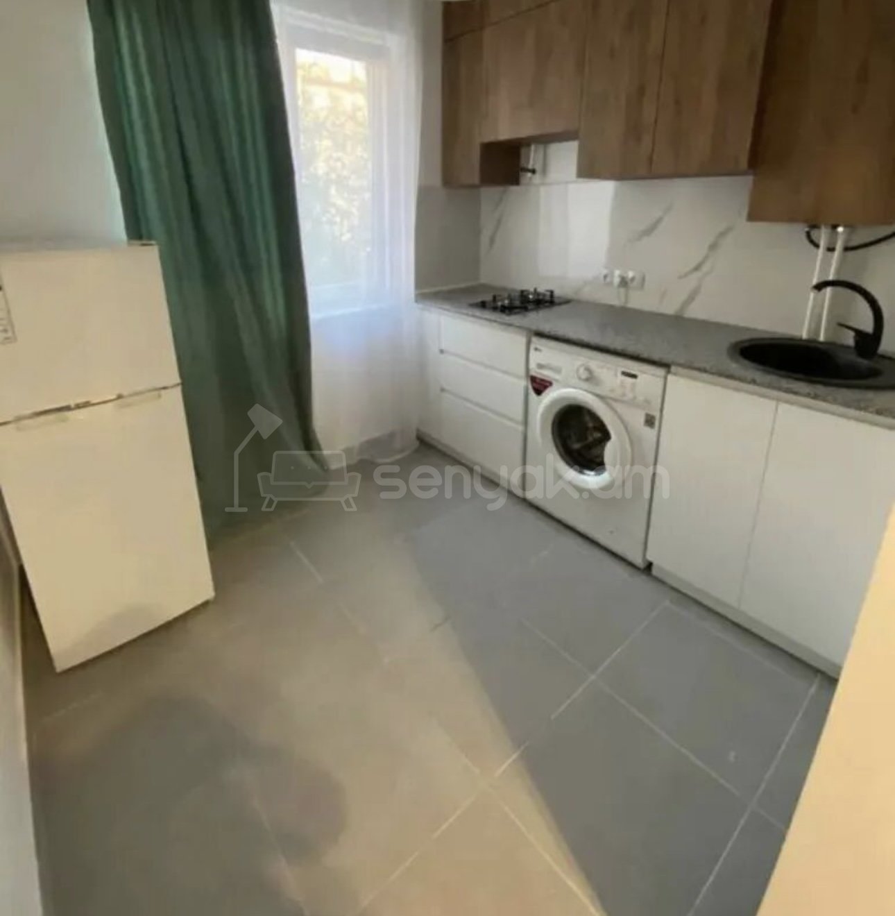 1 Սենյականոց Բնակարան, 50քմ, 4/5 հարկ, Դիզայներական Վերանորոգված, Կահավորված