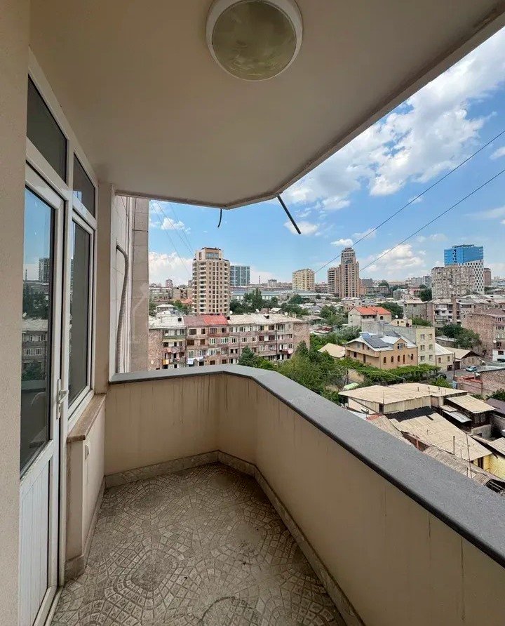 3 Սենյականոց Բնակարան Նորակառույցում, 90քմ, 9/10 հարկ, Կապիտալ Վերանորոգված