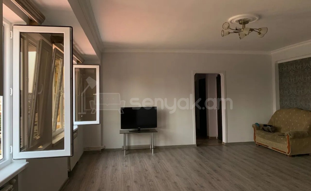 3 Սենյականոց Բնակարան, 100քմ, 3/9 հարկ, Դիզայներական Վերանորոգված, Կահավորված, Արևկող