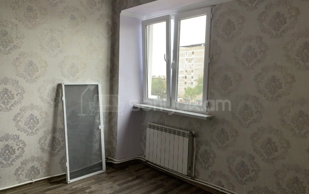 3 Սենյականոց Բնակարան, 100քմ, 3/9 հարկ, Դիզայներական Վերանորոգված, Կահավորված, Արևկող