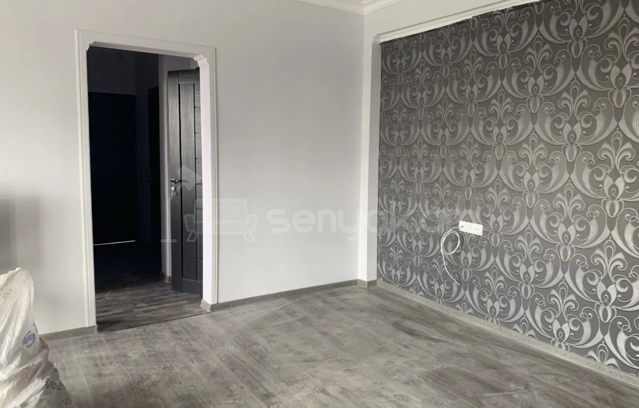 3 Սենյականոց Բնակարան, 100քմ, 3/9 հարկ, Դիզայներական Վերանորոգված, Կահավորված, Արևկող