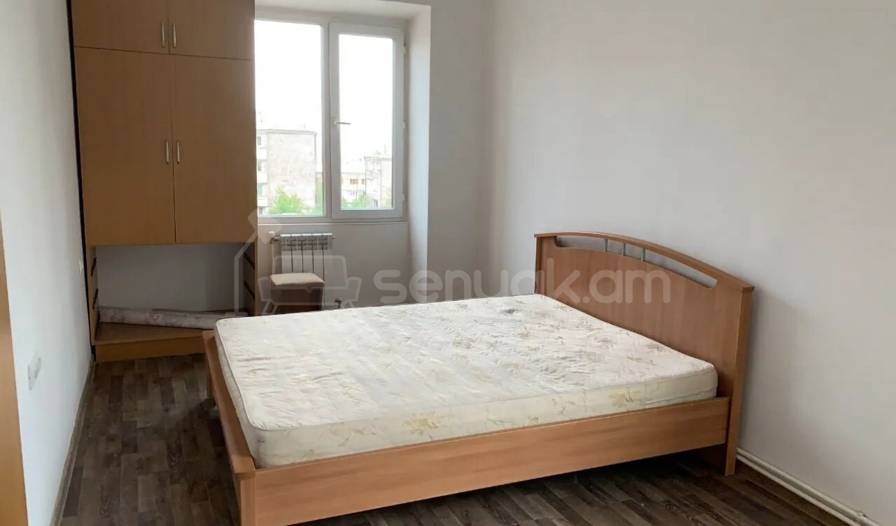 3 Սենյականոց Բնակարան, 100քմ, 3/9 հարկ, Դիզայներական Վերանորոգված, Կահավորված, Արևկող