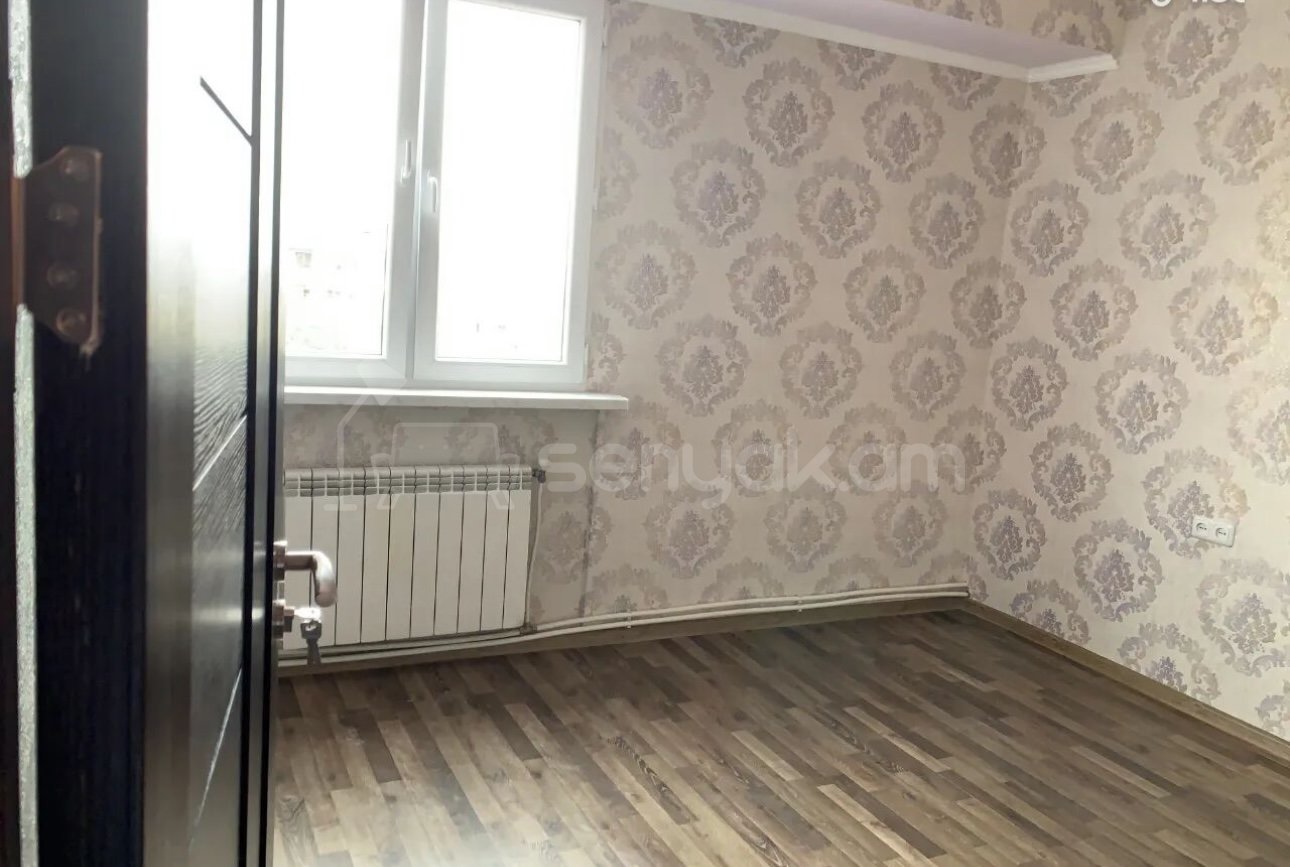 3 Սենյականոց Բնակարան, 100քմ, 3/9 հարկ, Դիզայներական Վերանորոգված, Կահավորված, Արևկող