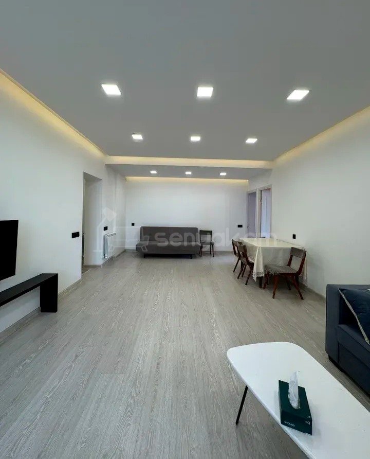 3 Սենյականոց Բնակարան, 90քմ, 9/10 հարկ, Կապիտալ Վերանորոգված