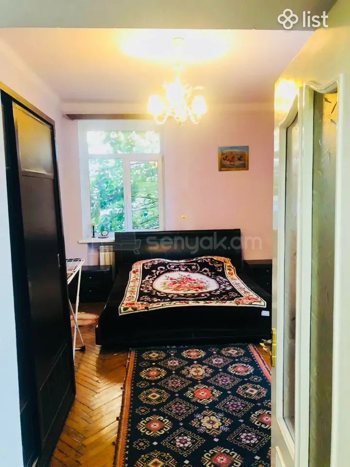 2 Սենյականոց Բնակարան Քարե Շենքում, 57քմ, 2/5 հարկ, Կոսմետիկ Վերանորոգված, Կահավորված, Արևկող