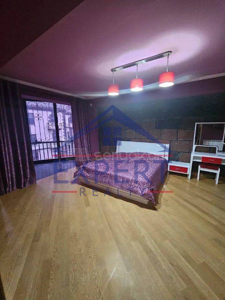 5 Սենյականոց Բնակարան Նորակառույցում, 174քմ, 3/7 հարկ, Կապիտալ Վերանորոգված, Կահավորված, Արևկող