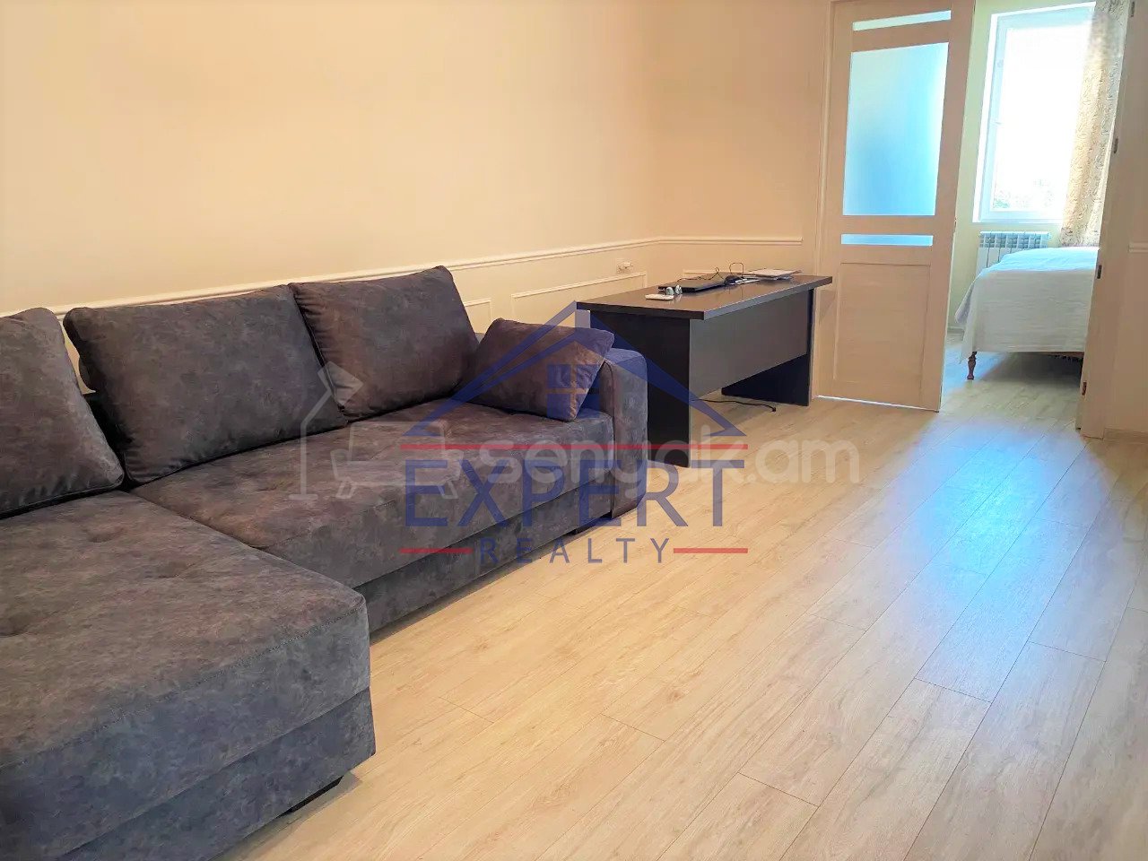 2 Սենյականոց Բնակարան Քարե Շենքում, 45քմ, 3/5 հարկ, Կապիտալ Վերանորոգված, Կահավորված, Արևկող