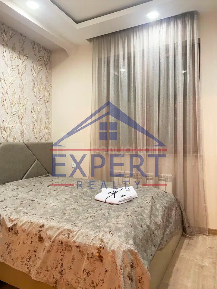 2 Սենյականոց Բնակարան Քարե Շենքում, 45քմ, 2/5 հարկ, Կապիտալ Վերանորոգված, Կահավորված, Արևկող