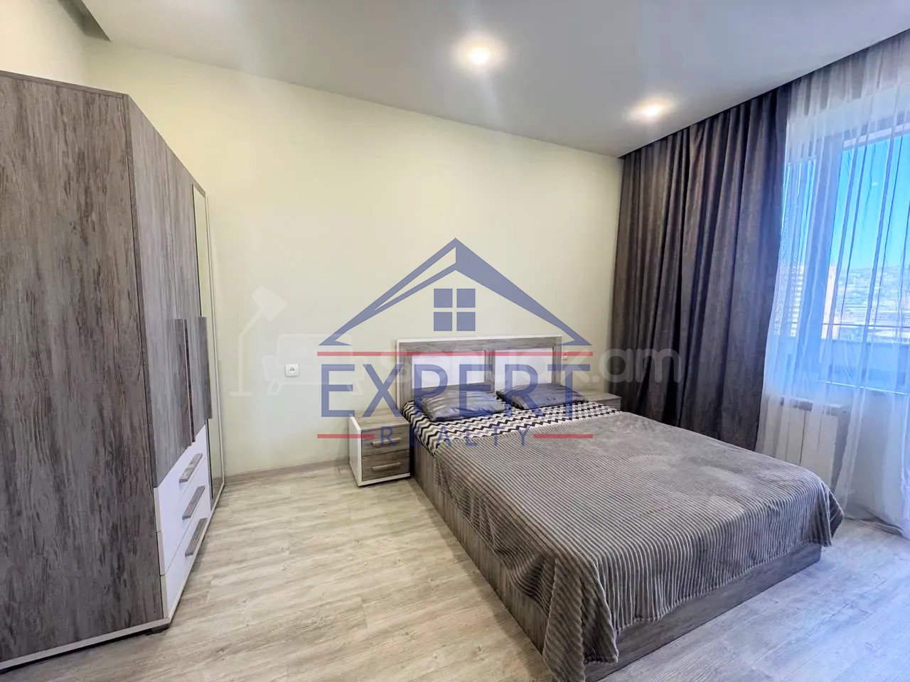 2 Սենյականոց Բնակարան Նորակառույցում, 55քմ, 9/15 հարկ, Կապիտալ Վերանորոգված, Կահավորված, Արևկող