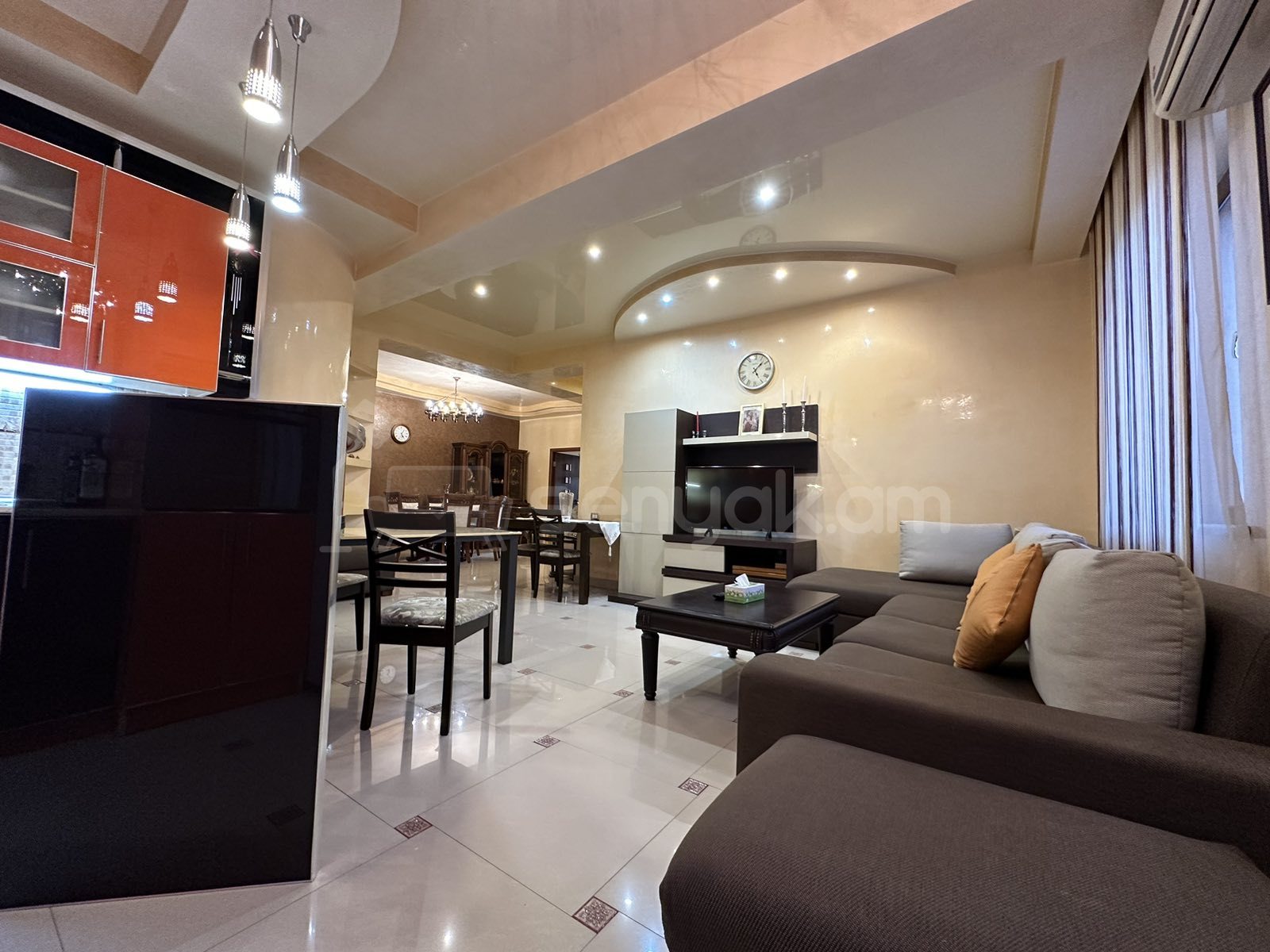 4 Սենյականոց Բնակարան Նորակառույցում, 124քմ, 3/8 հարկ, Կապիտալ Վերանորոգված, Կահավորված, Արևկող